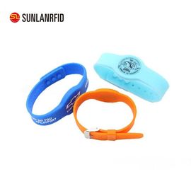 China Customised Cheap NFC RFID Silicone Wristband for sales supplier